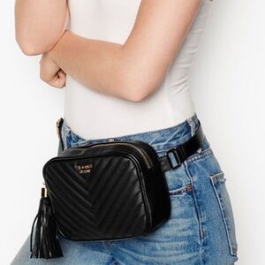 Victoria’s Secret Black Quilted Belt Bag